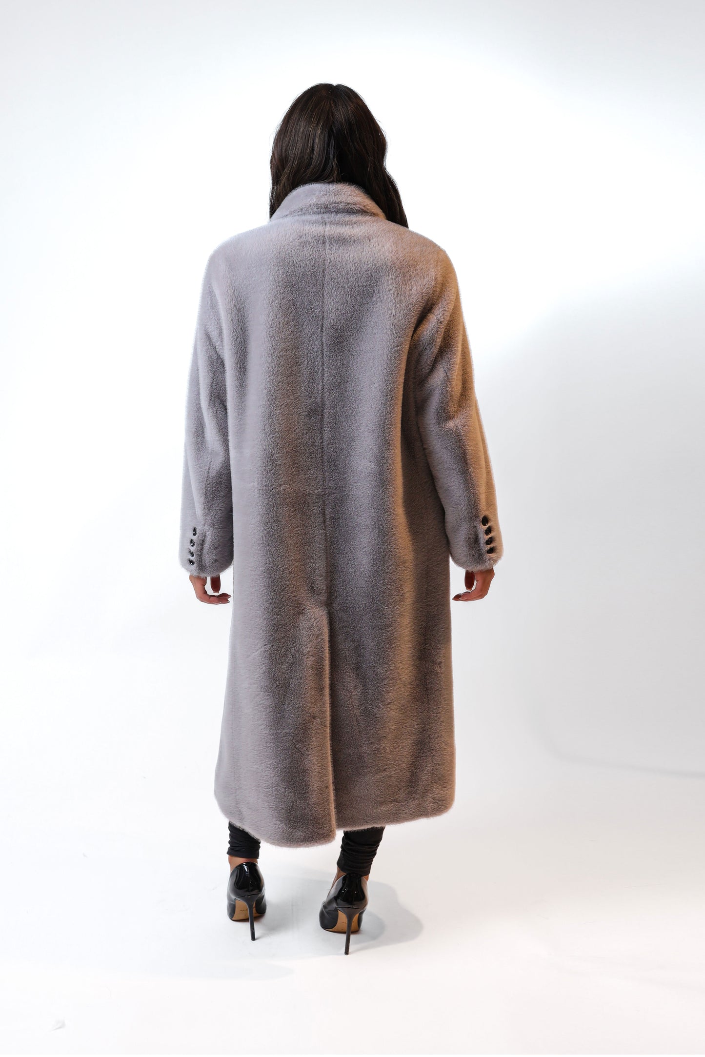 Long Teddy Faux Fur Coat – Grey Elegance