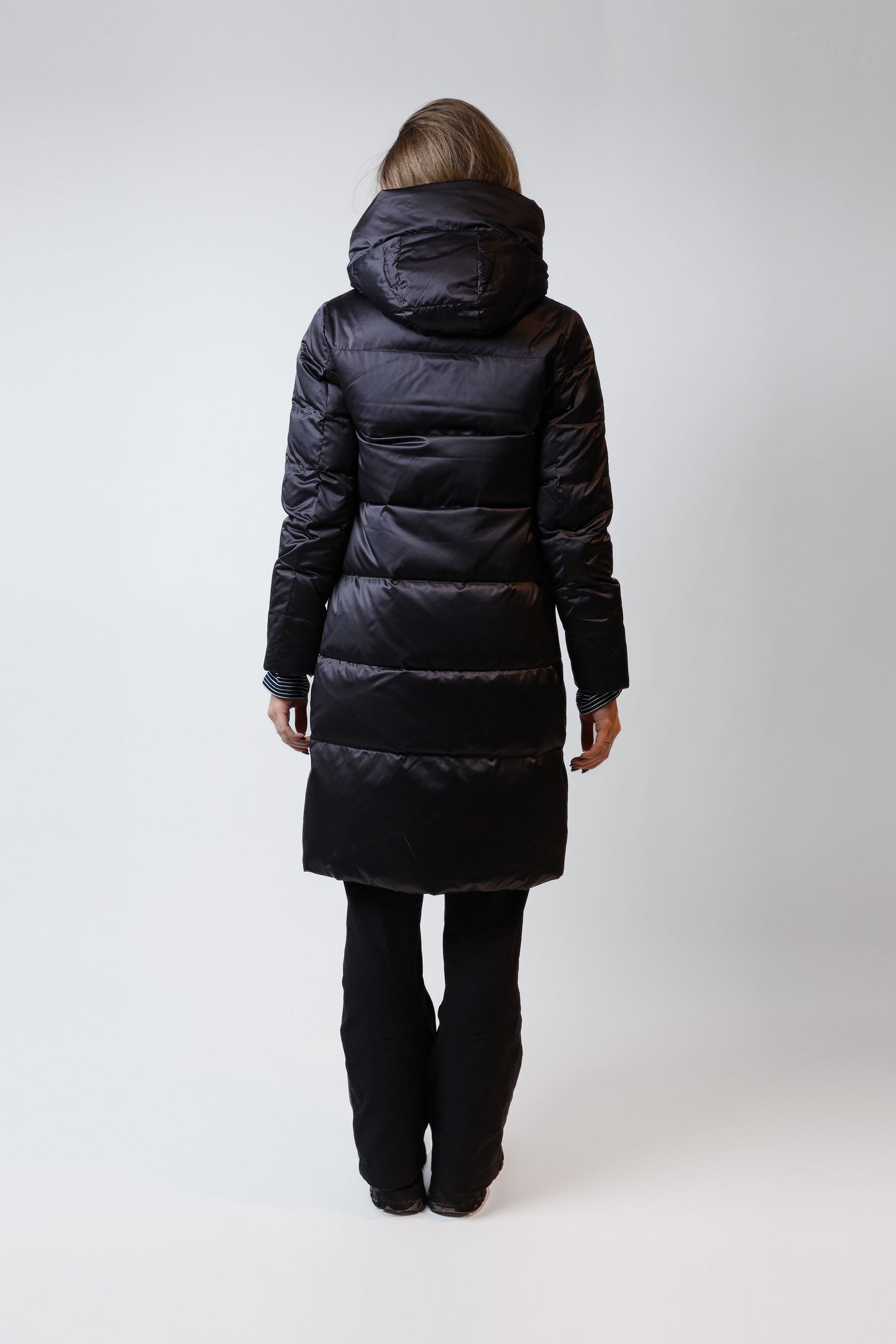 Dark Navy Down Coat – Side Quilted Design