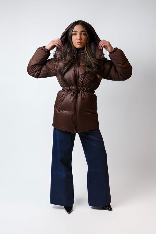 Short down jacket in a rich brown shade