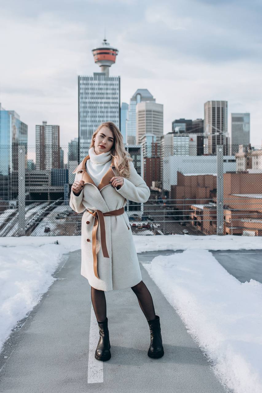 Faux Fur Coat – Cream with Sand Collar and Belt